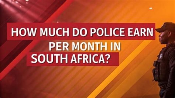 How much does safety officer earn per month in South Africa?
